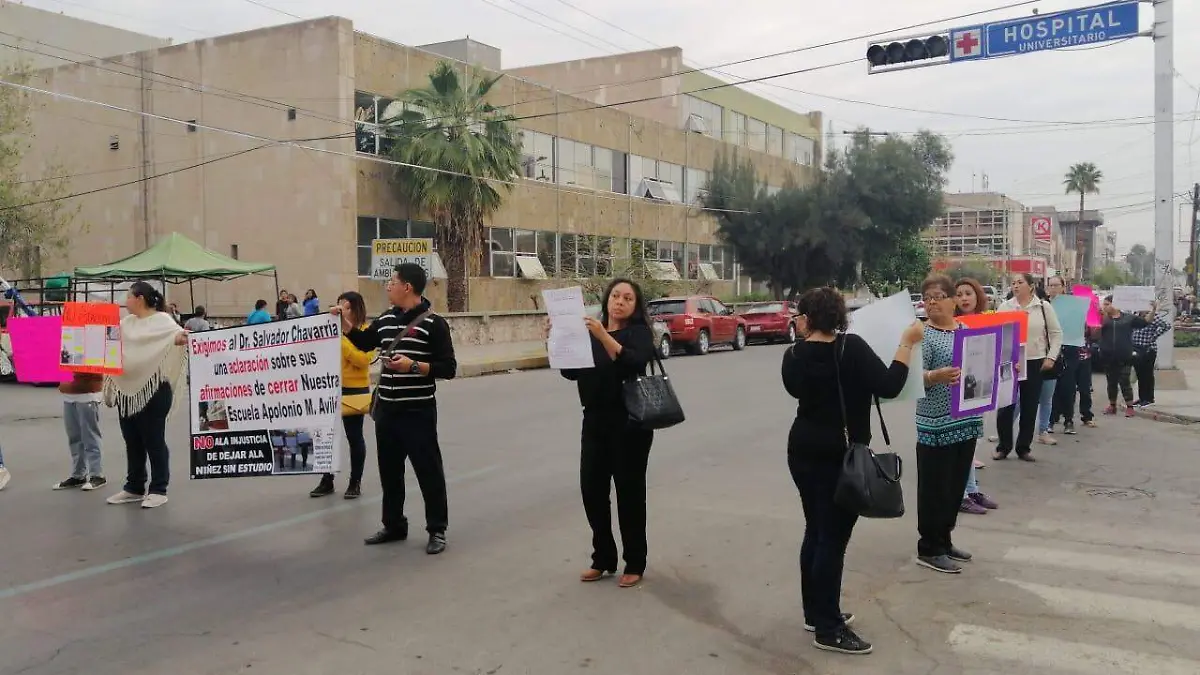 01 COBIAN ROTUNDO NO AL PRETENDIDO CIERRE DE ESCUELA PRIMARIA